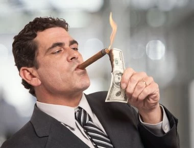 Βίντεο: 10 δισεκατομμυριούχοι που ... έχασαν τα πάντα